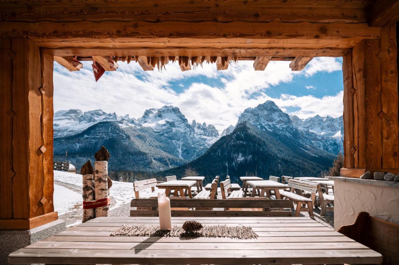 Fogajard Lovely Chalet Madonna di Campiglio Bagian luar foto